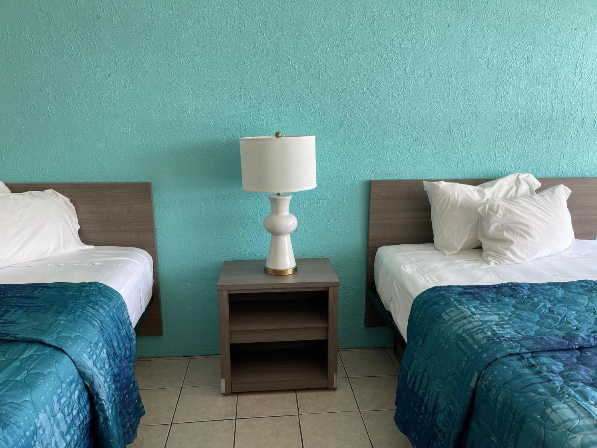 شمال وايلدوود Bird Of Paradise Motel المظهر الخارجي الصورة